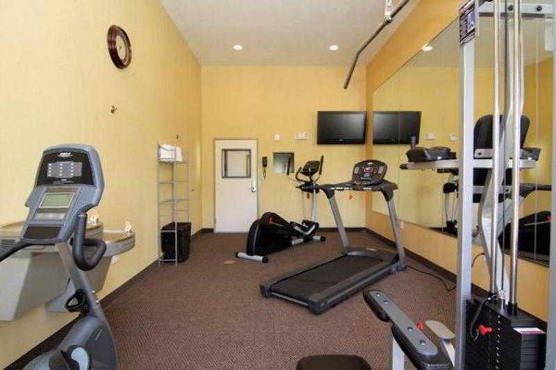 Quality Inn And Suites Groesbeck Konforlar fotoğraf